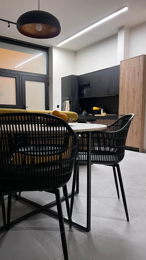 Nordik Apartment บาเลนเซีย ภายนอก รูปภาพ