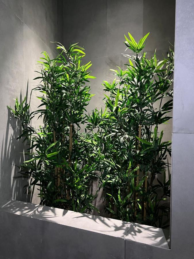 Nordik Apartment บาเลนเซีย ภายนอก รูปภาพ