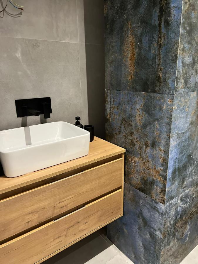 Nordik Apartment บาเลนเซีย ภายนอก รูปภาพ